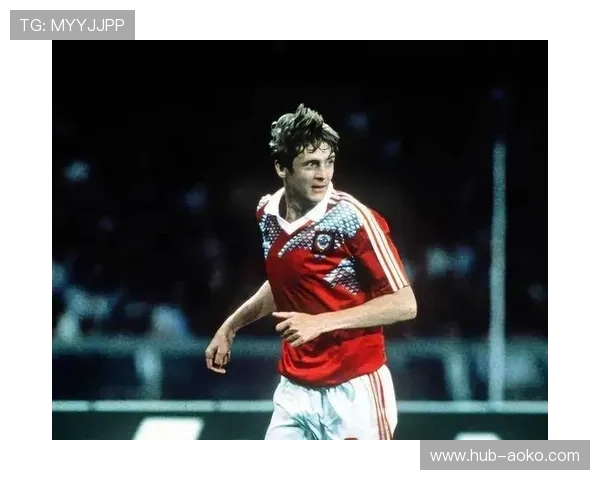 足球史上十大11号球星盘点 探寻那些改变比赛的传奇人物 足球史上十大11号球星盘点 探寻那些改变比赛的传奇人物